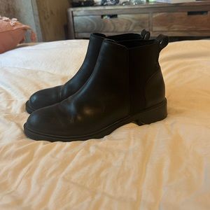 Black Steve Madden Boots